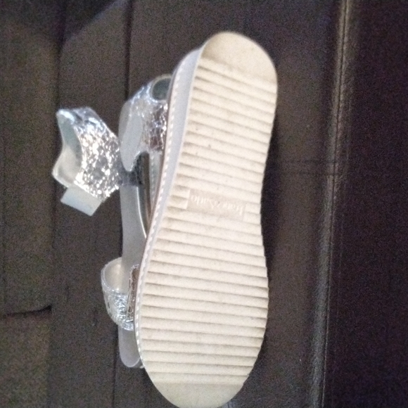 Platform ankle strap sandals - Picture 3 of 3